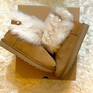 🇦🇺UGG Rare Rhinestone Boot, size 9 Valentina Super Chic ✨